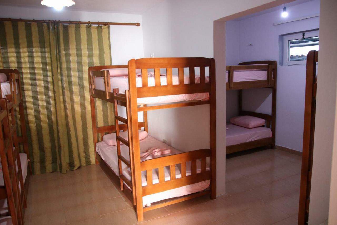 Eden Hostel Tirana Exterior photo